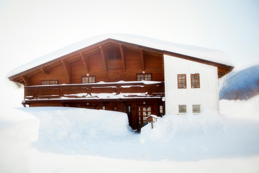 Snowball Chalet At Madarao Mountain Hotell Iiyama Eksteriør bilde